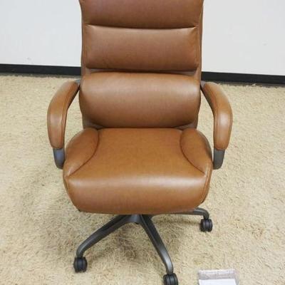 1158	LAZY BOY LEATHER SWIVEL ARMCHAIR W/ADJUSTABLE HEIGHT
