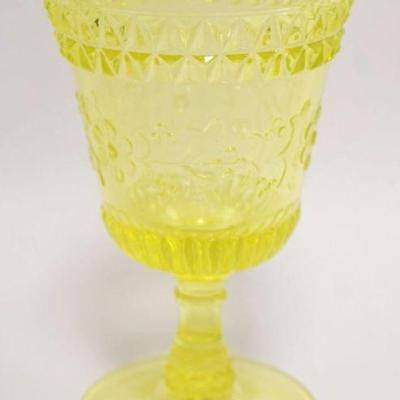 1085	ANTIQUE VASELINE PRESSED GLASS GOBLET, APPROXIMATELY 6 IN HIGH
