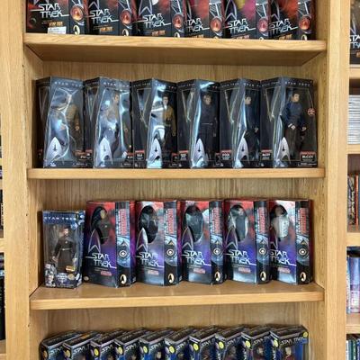 Star Trek figurines!