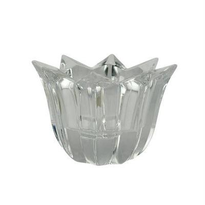 Lot 203   
Lenox Crystal Ovations Star Radiance Tealight Candle Holder