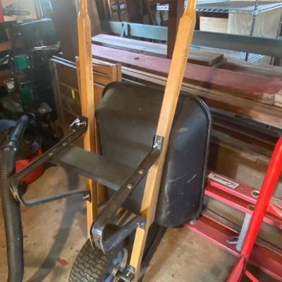 Wheelbarrel