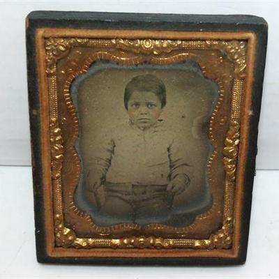 Lot 014   
Antique Daguerreotype tin typephoto