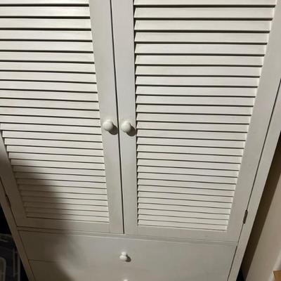 Armoire