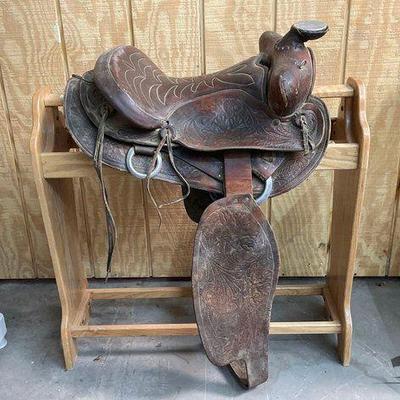 Sale Photo Thumbnail #2: #10 • Western Saddle
