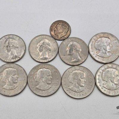 #725 • (5) $1 Dollar Coins, (3) Quarters & (1) Dime
