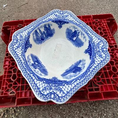 Blue willow china