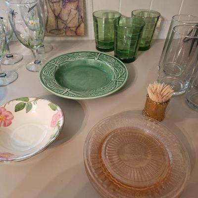 Dishes and glassware 
