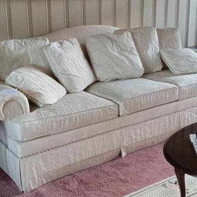 (Available for immediate purchase at $250) Ethan Allen Traditional Classics sofa - 90" long  