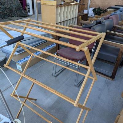 Bamboo towel rack $10 (new in stores $60)