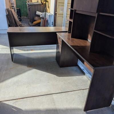 Brown executive desk w/shelf topper & table