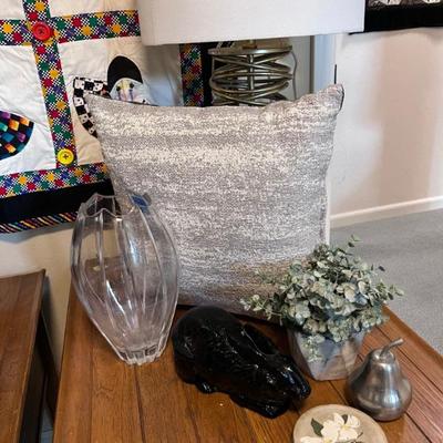 MARQUIS VASE
DECOR