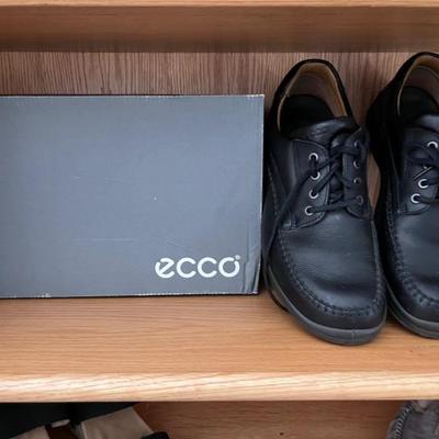 ECCO SHOES