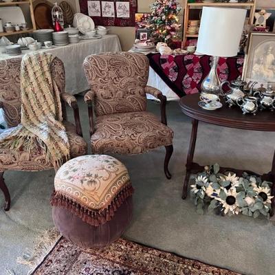 FURN AND DECOR