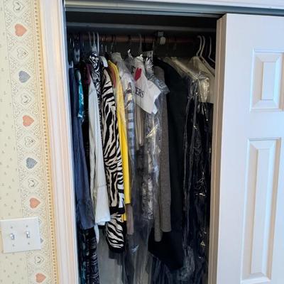 Women's Clothing 