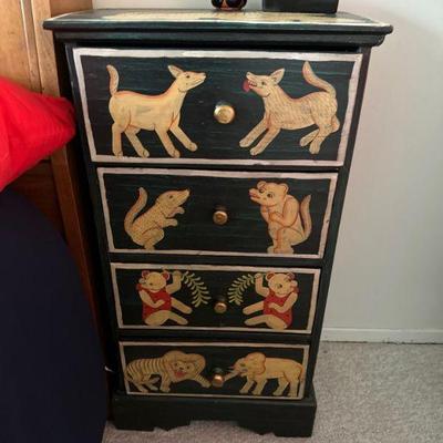 Dresser