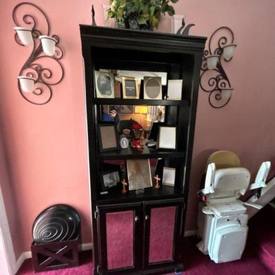 Mirrored Display Shelf