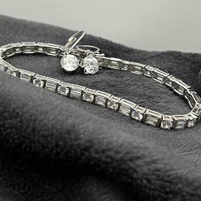Lot #151 - Shimmering Jewelry Set - Bracelet and Earrings with CZ. Stones.