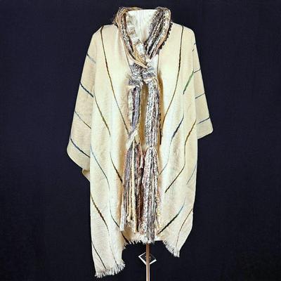  New with Tags "Echo" NY (Nordstrom) Beige Striped Scarf/Open Poncho Wrap Plus Boho Hippie Yarn Scarf