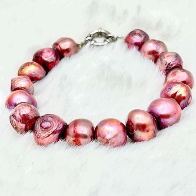  Beautiful Pink Baroque Pearl Bracelet