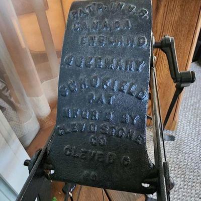 Estate sale photo