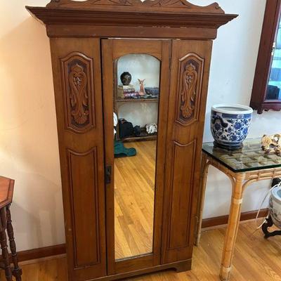 Mirrored Wardrobe 