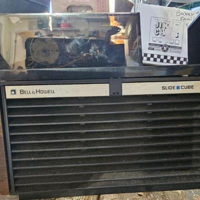 Bell & Howell Slide cube