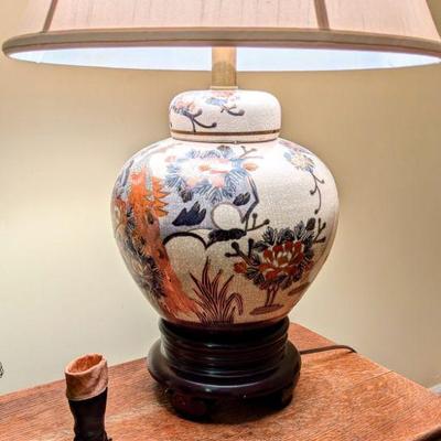 Oriental style lamp