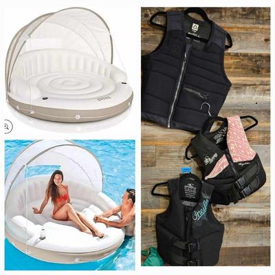 Fun Inflatable Intex Round Canopy Island Float Lounge - Round. Plus Three Life Vests