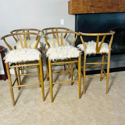 Set of 5 Trendy Bar Stools