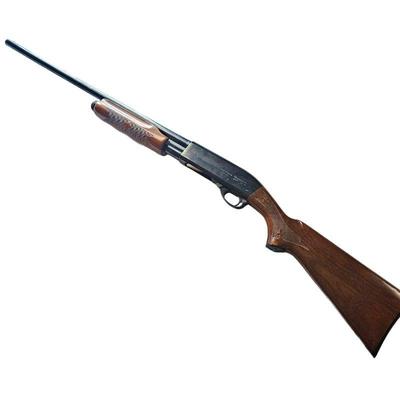  1970s Remington Pump Action "WingMaster" 12 Gauge Shotgun Model 870