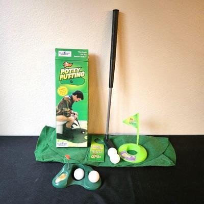  Great Gift Idea for the Golf Lover! Potty Putting (New in Box) Bathroom Practice Putting - Plus Addl Practice hole