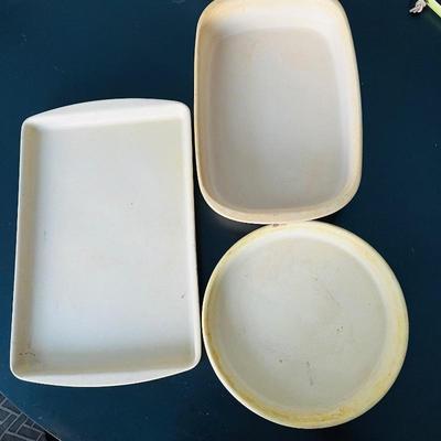 Pampered Chef Bakeware Set - 3 Vintage Baking Dishes.