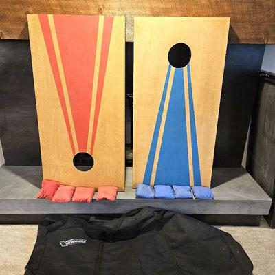 Full Size "Go Sports" Corn Hole Game with Black Storage / Carrying Case - W/ 8 Bean Bags