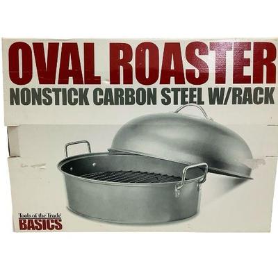 LUGR817 Large Roasting Pan	20" by 15" by 12" Holiday roasting pan in original box.
