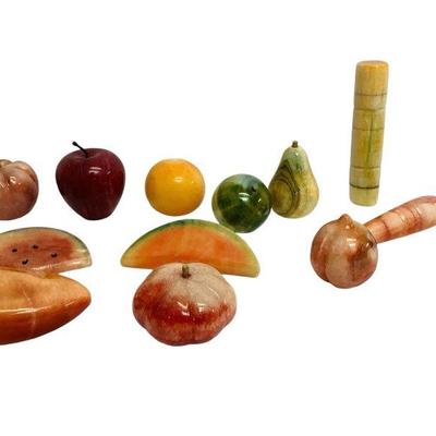 ROMO818 Italian Alabaster Fruit, & Vegetable Pieces	Colorful collection of many different fruit, & veggie, pieces. Made in Italy. 
