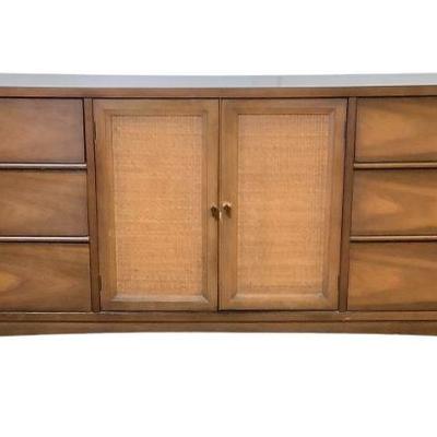 LYZE217 Lenor House Mid Century Dresser	6 drawers with a middle cabinet with 3 slide out drawers. Does have the dovetail joints. 
