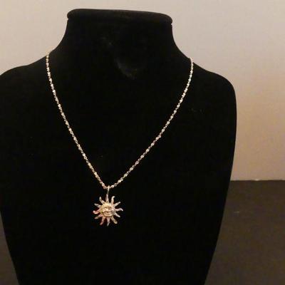 Vintage Sun Pendant on Sterling Spring Ring Clasp 16" Chain - TW 3.9g