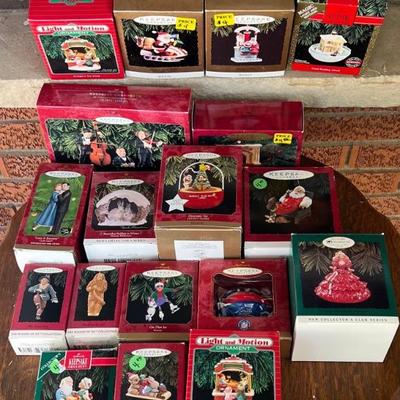 Hallmark Keepsake Ornaments - Wizard Of Oz, Looney Toons, NFL, And More