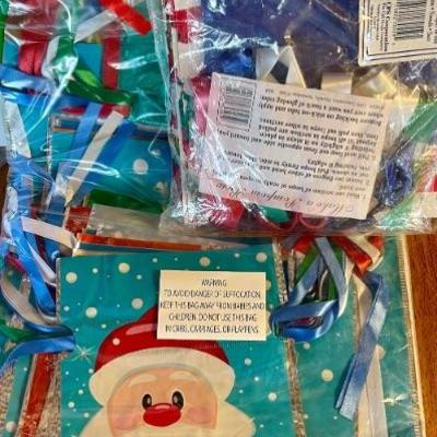 (2) Sets Of New In Package Holiday Gift Wrap 