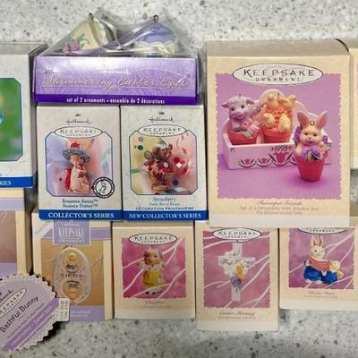 (13) Hallmark Keepsake Easter And Spring With Boxes And Packaging