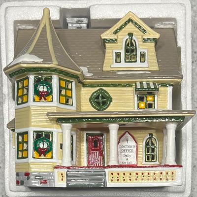 Department 56 The Original Snow Village The Doctor's House In Box