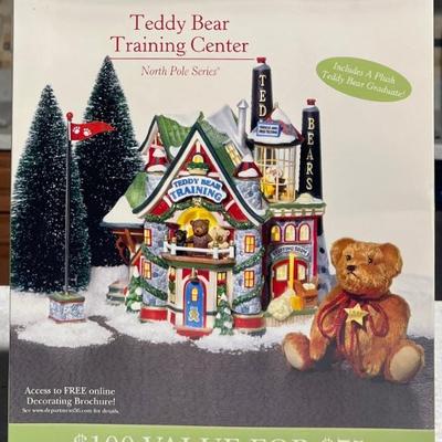 Department 56 North Pole Series Teddy Bear Training Center In Box
