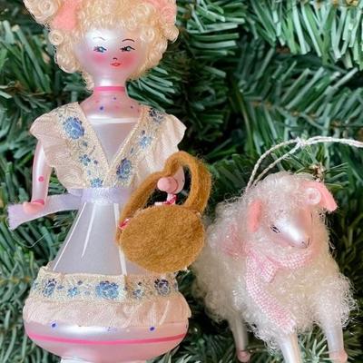 Vintage Italian Glass Woman With Basket And Sheep Ornaments