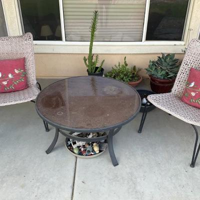 chairs sold (CW)