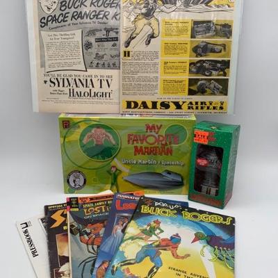 Vintage Space TV/Radio Lot