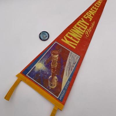 Vintage Space Center Pennant – Apollo-Soyuz - 1975