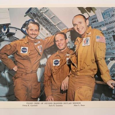 Sale Photo Thumbnail #107: 2nd Skylab Mission Photo - Astronaut Signed: Garriott/Lousma/Bean