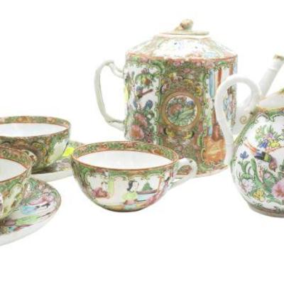 8 PC ANTIQUE CHINESE ROSE MEDALLION TEA SET