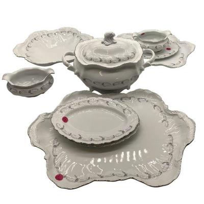 9 CAPEANS PORCELANA ESPANA SERVING PIECES