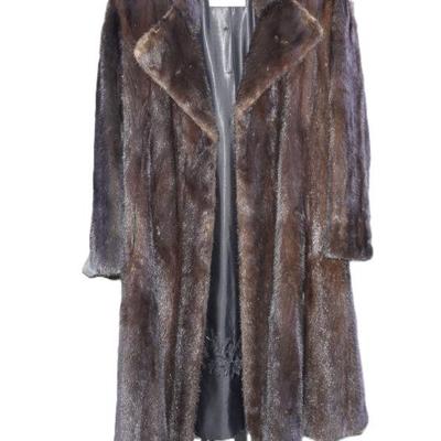 LADIES BLACKGLAMA DARK RANCH MINK COAT